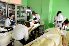 allieve-corso-benessere-ipsia-arcevia